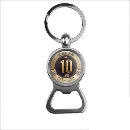 Bieropener Glas - Gefeliciteerd 10 Jaar Getrouwd