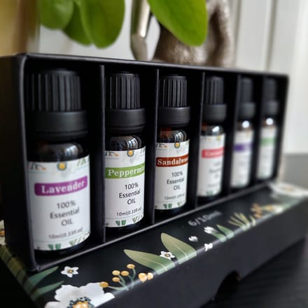 Etherische olie - 6 stuks van 10ml - geschikt voor aroma diffuser - 100% puur - Lavender, Sage, Lemongrass, Peppermint, Sandalwood and Geranium