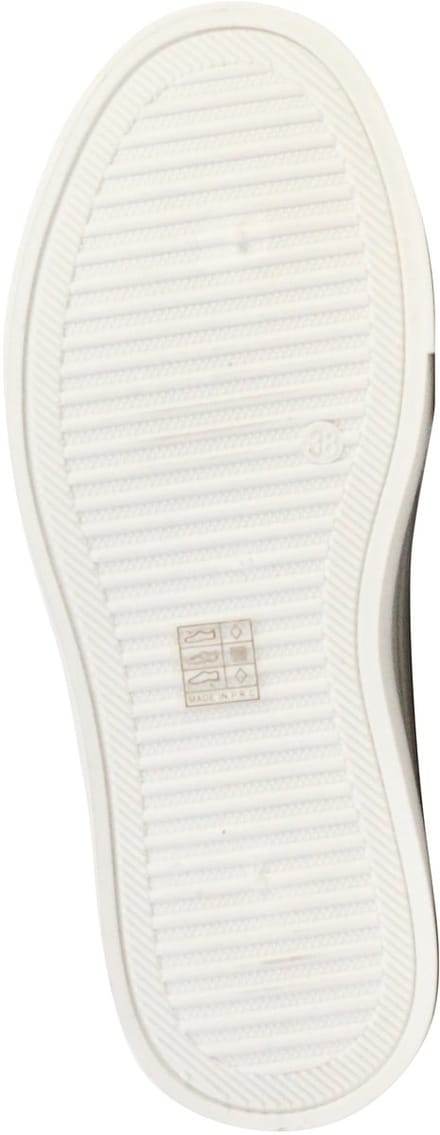 Sneakers met veters