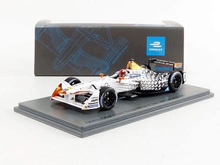 Faraday Future Dragon Racing #6 New York ePrix Season 3 (2016-2017) - 1:43 - Spark