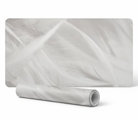 Antislip beschermmat voor op het bureau met delicate verenprint 90x45 cm
