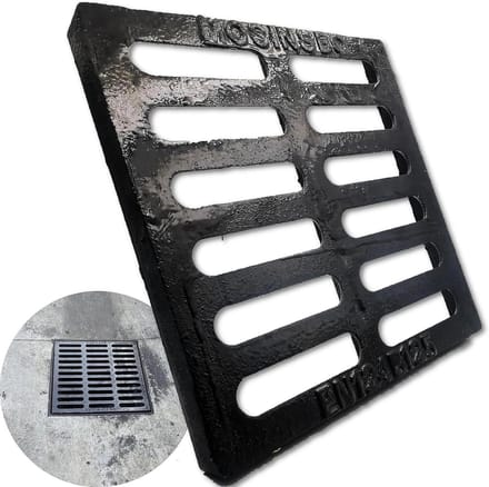 Vierkant gietijzeren afvoerrooster 10x10 cm voor grond en oprit