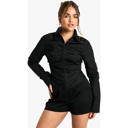 boohoo Dames Petite Getailleerde Gerafelde Shirt | Black | Maat: 6