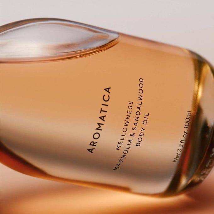 [AROMATICA] Mellowness Body Oil Magnolia & Sandelhout 100ml beige
