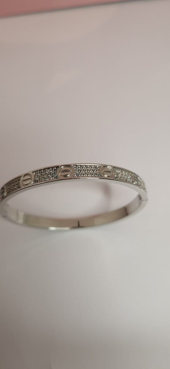 EHH BEAUTY - Zilveren bangle met zirkonia steentjes - Luxe bangle - Armband
