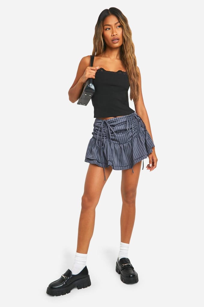 boohoo Dames Ruched Pinstripe Micro Mini Skirt | Marineblauw | Maat: 40