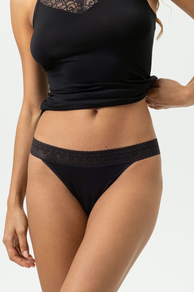 String Serie Modal Lace Zwart