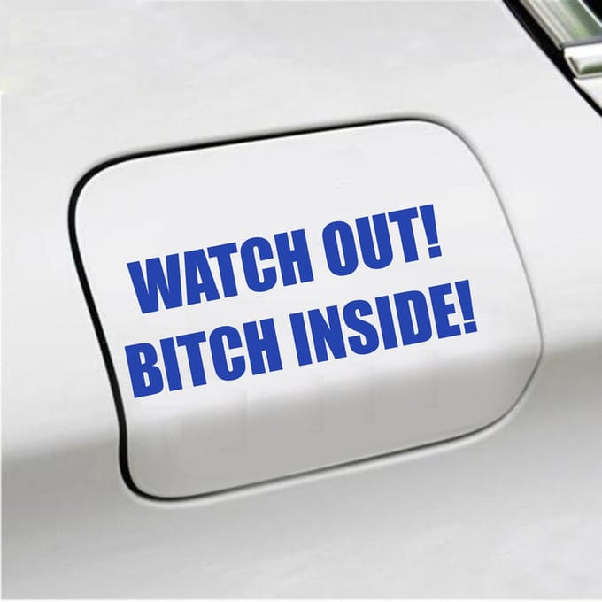 Bumpersticker - Watch Out Bitch Inside - 5,7 X 14,8 - Blauw