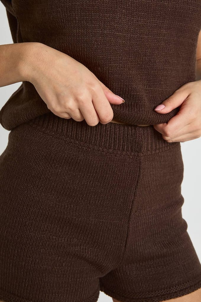 boohoo Dames Mouwloze Top Met Boothals En Shorts Set | Chocoladebruin | Maat: Medium