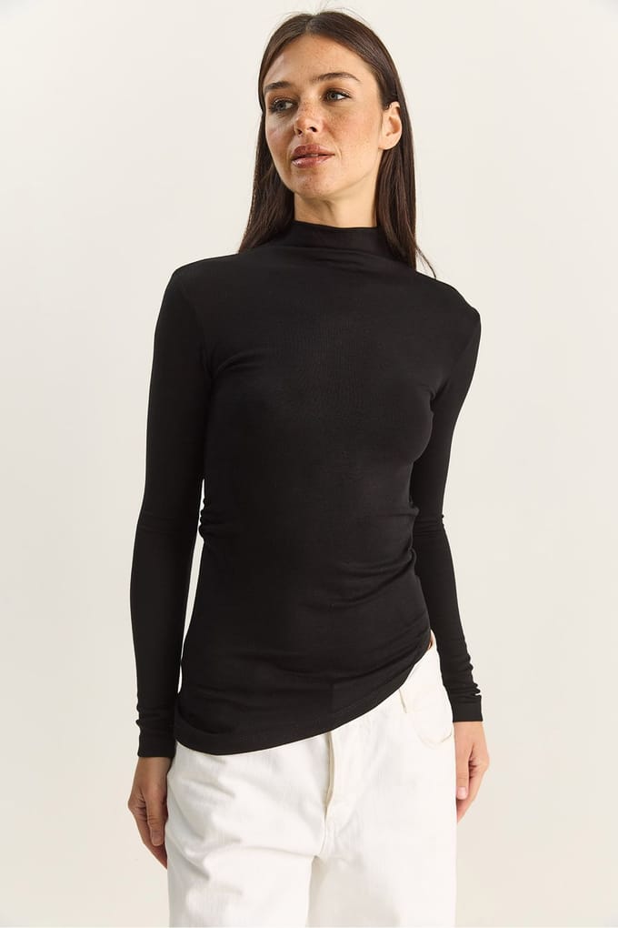 Getailleerde Coltrui Blouse met Lange Mouwen en Rimpeldetail