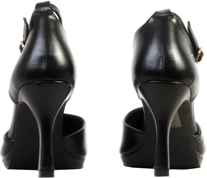 Pumps met hak