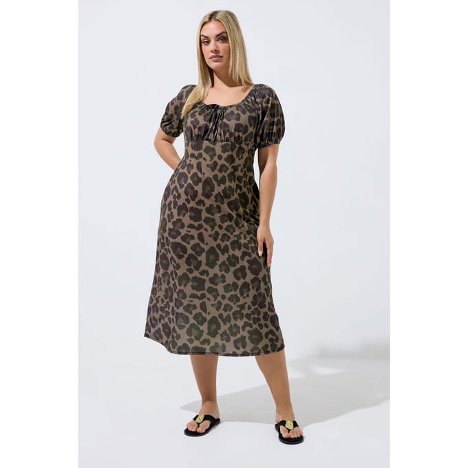 Limited Collection Bruine Luipaard Jurk Met Striksluiting Bij De Hals Size 48
