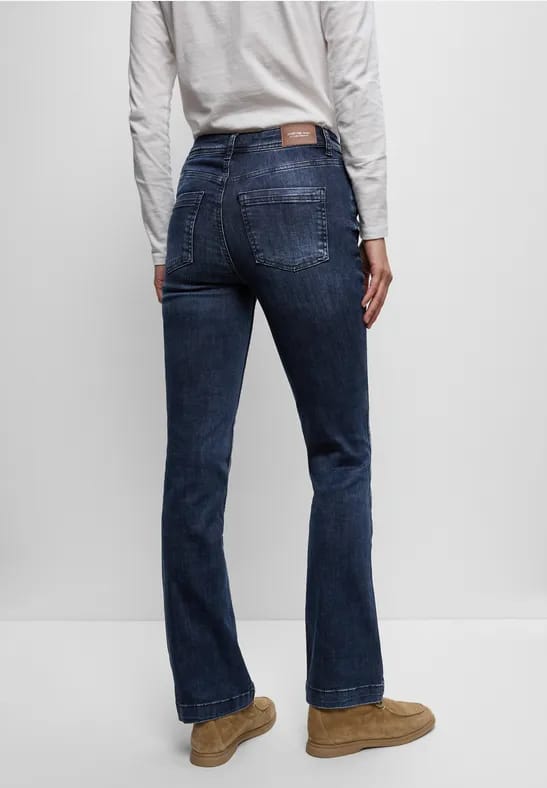 Bootcut jeans