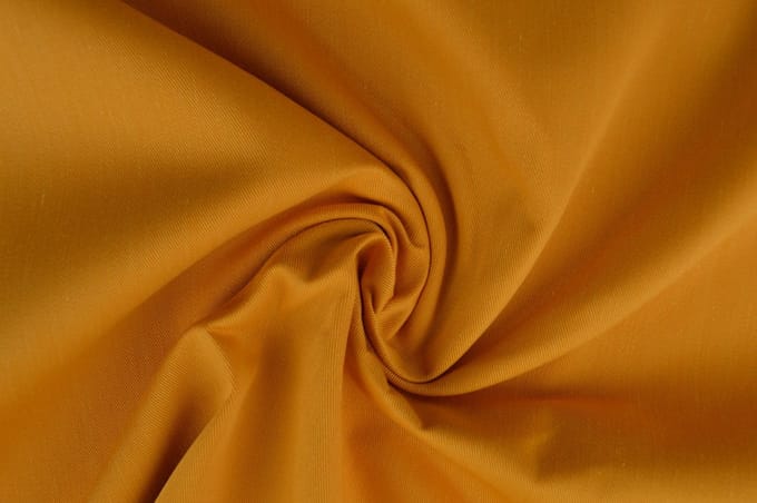 30 meter twill katoen - Okergeel - 65% katoen - 35% polyester