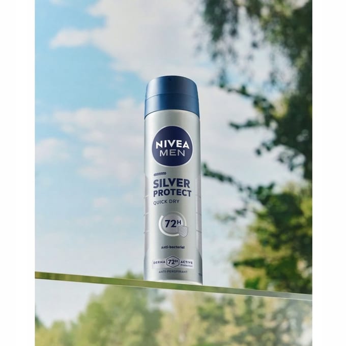 NIVEA MEN Silver Protect - Antibacteriële Antiperspirant Spray - 250ml - Snel Droog - Met Zilverionen