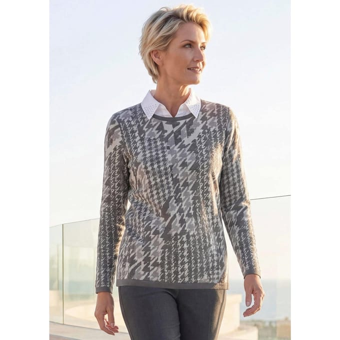 Pullover met pied-de-poule-motief en glanseffect - grijs / gedess. - Gr. 19 van Goldner Fashion