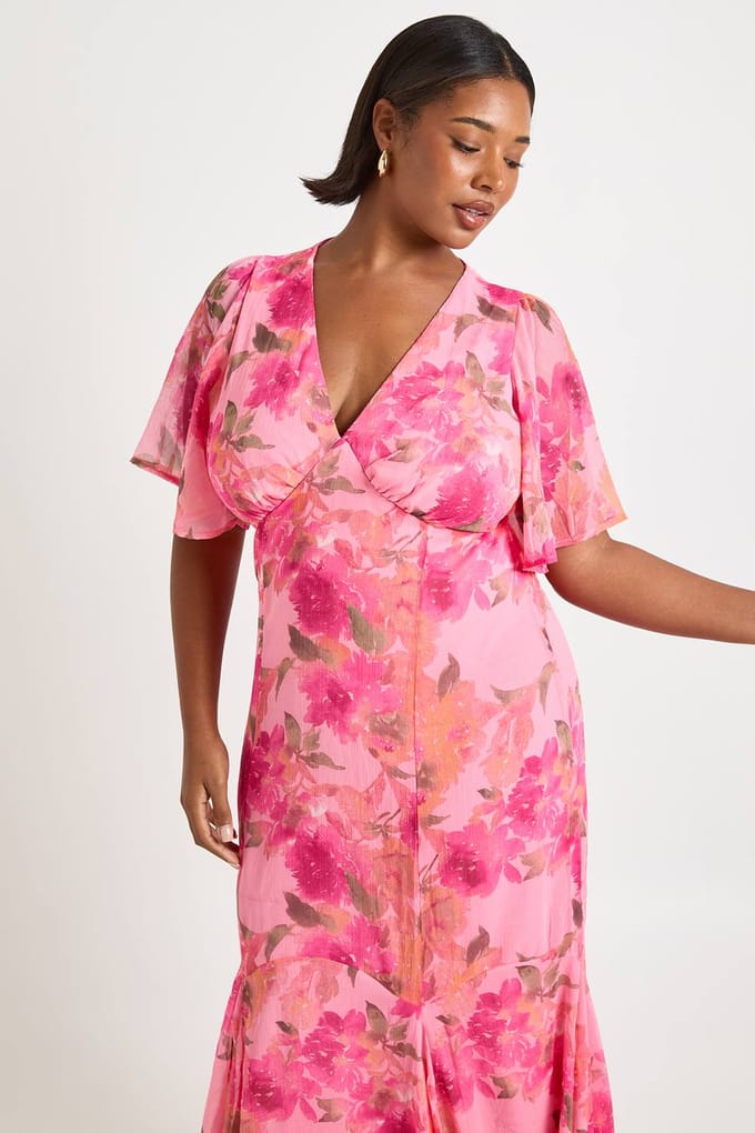 boohoo Dames Plus Bloemen Godet Zoom Maxi Jurk | Roze | Maat: 50