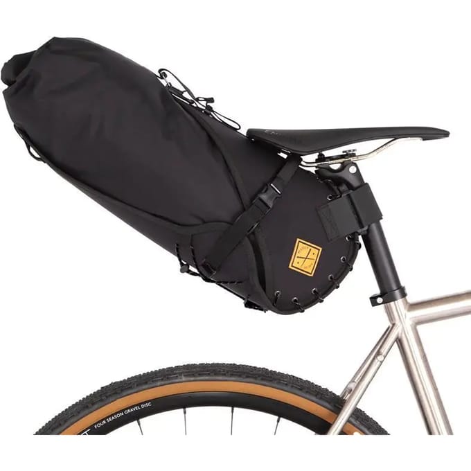 Fietszadeltas + waterdichte tas Restrap 14 L