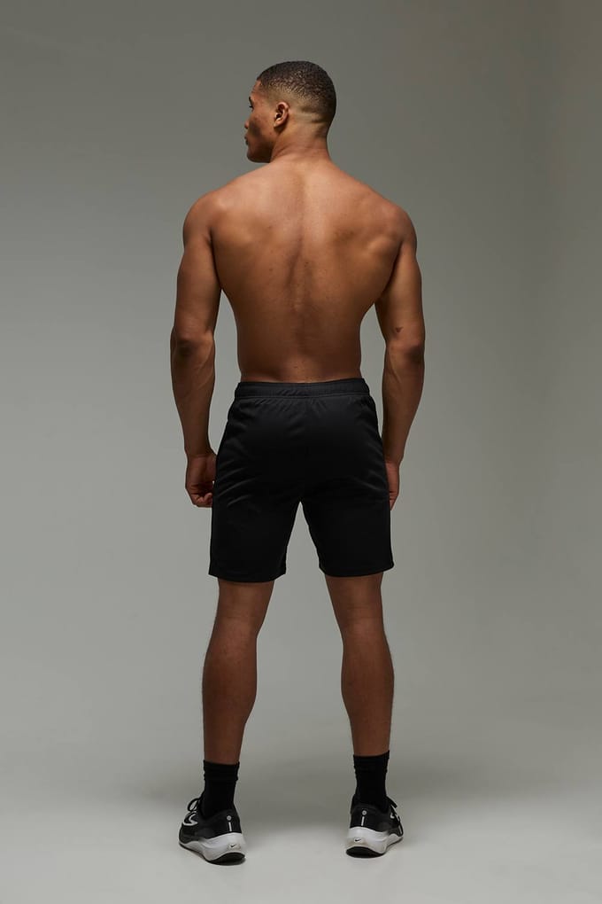Man Active Zip Pockets 7inch Basic Training Short | Black | Size XS