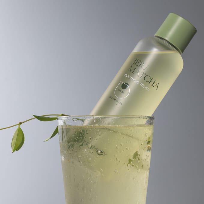 Trimay Jeju Matcha Verzachtende Toner met Lage pH beige