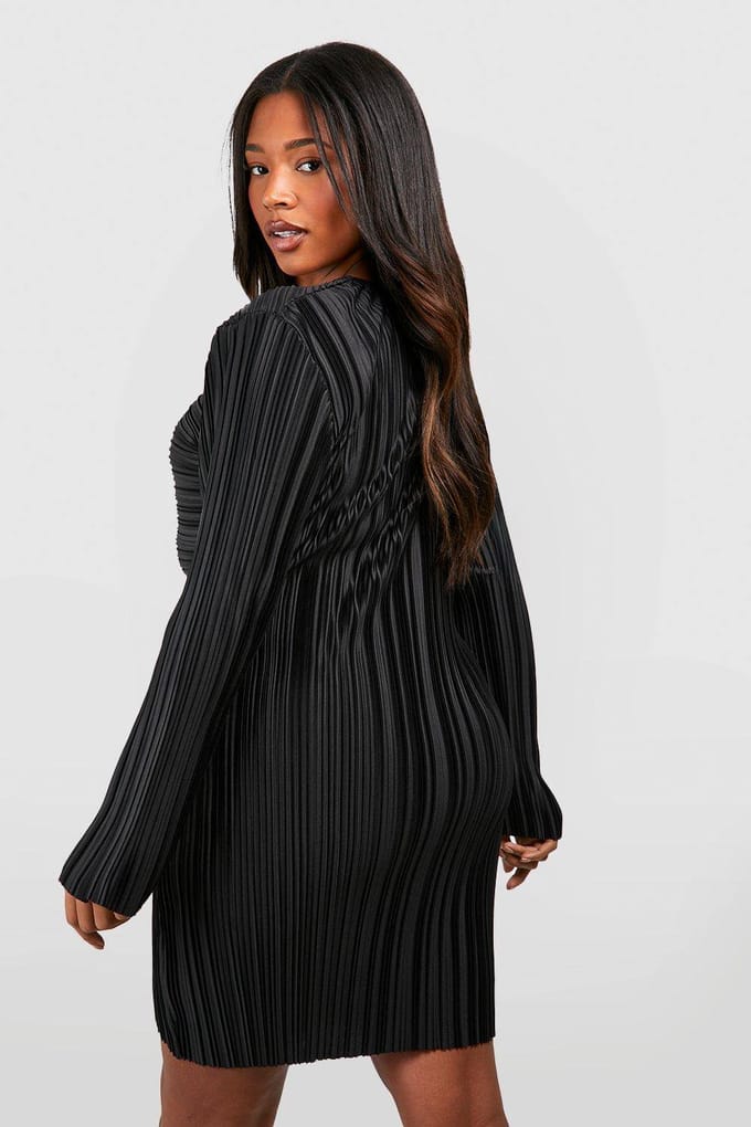 boohoo Dames Plus Wide Plisse Twist Front Wrap Jurk | Black | Maat: 16
