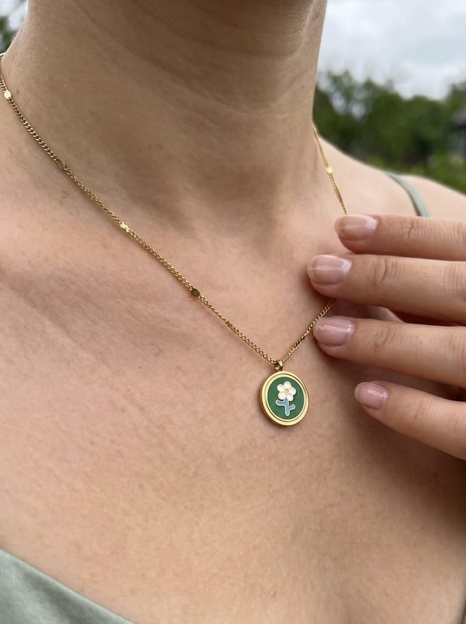 Anelplus Ketting Dames – Goudkleurig met bloem – Elegant Design