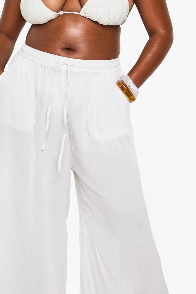 boohoo Dames Plus Strandkleding Essentials Wijde Broek | Wit | Maat: 44