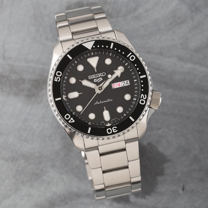 Seiko 5 Sports SRPD55K1 Horloge