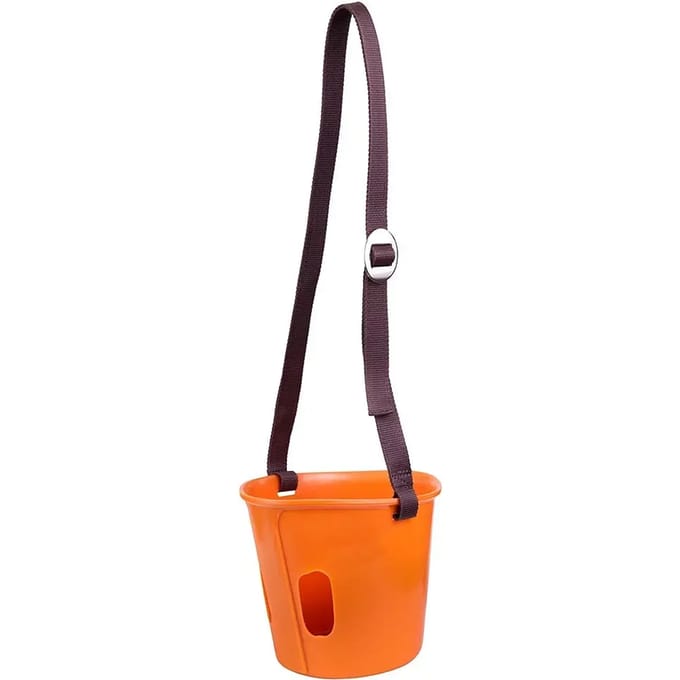 Plastic paarden muilkorf met nylon riem Premiere
