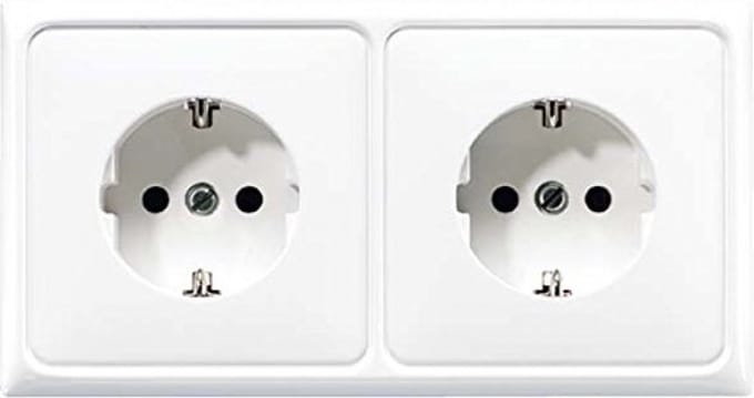 JungCD500Wandcontactdoos (schakelmateriaal)CD522BFWW