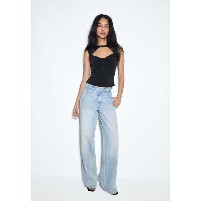 Stradivarius D91 Jeans low-rise wide leg  LICHTE MIDDENBLAUWE DENIM WASSING 36