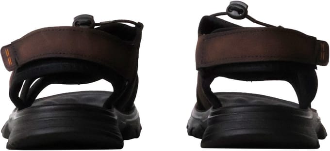Sandalen om aan te trekken