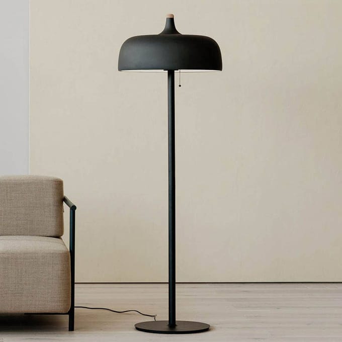 Northern Acorn Vloerlamp Mat Zwart