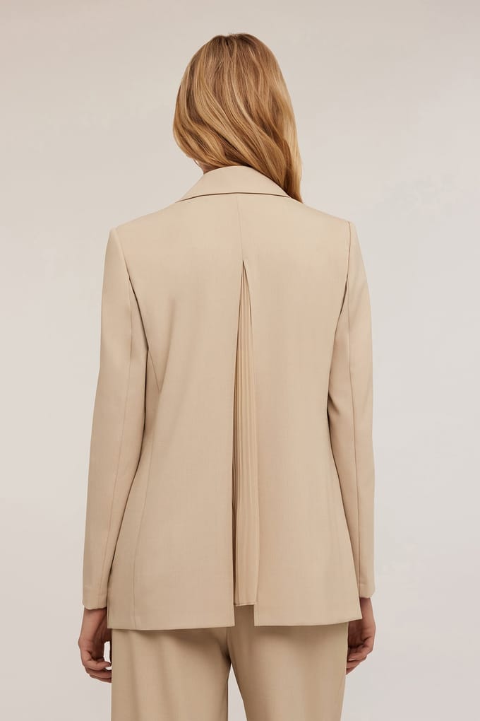 Motivi Double-breasted Blazer With Pleated Back Beige Taglia: 38 | Blazers Outlet | Donna | Marrone
