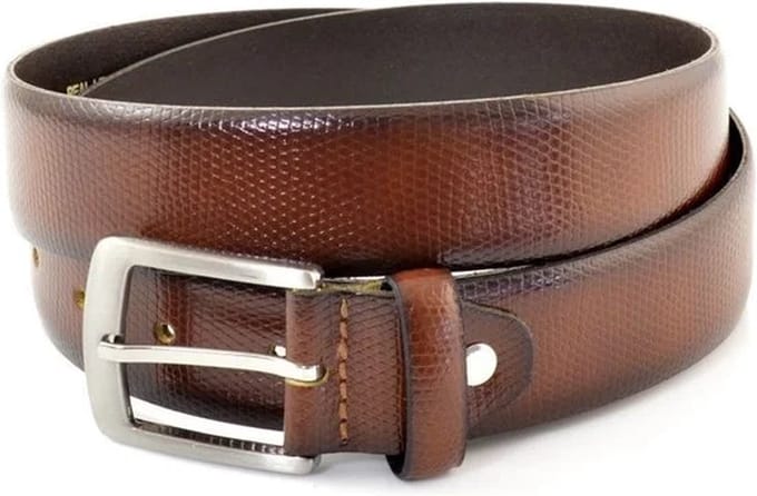 Nette cognac pantalon riem met hagedis print. Maat 105