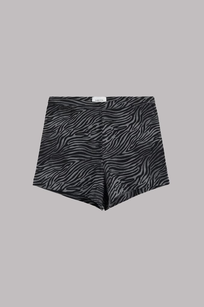 Mikuta The Dark Zebra Soft Shorts Größe: M | Kurze Sporthosen Outlet | Damen