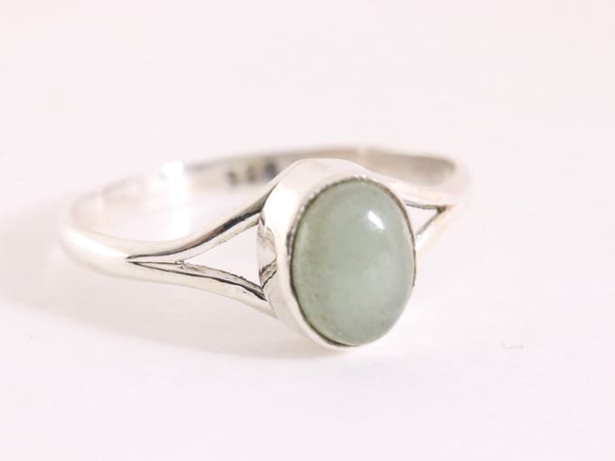 Fijne zilveren ring met groene aventurijn - maat 20