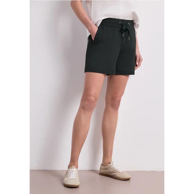 Korte broek met structuur in Loose Fit