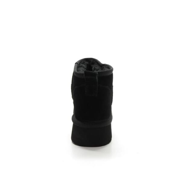 Shoecolate Korte variant plateau zool 8.24.21.150 25 ZWART