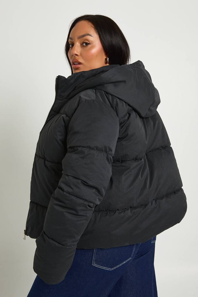 boohoo Dames Plus Gewatteerde Pufferjas | Black | Maat: 16
