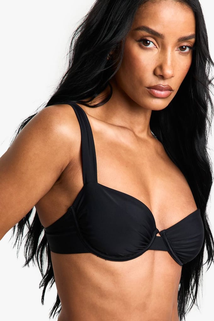 boohoo Dames Petite Swimwear Essentials Balkonie Bikini Top | Zwart | Maat: 32B