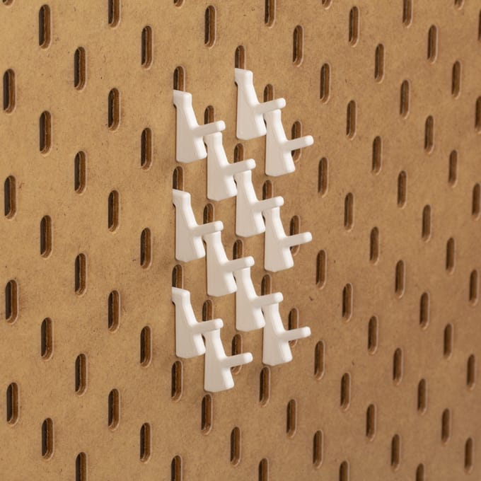 12x Naaispoelhouder - Enkelvoudig - Past op IKEA Skadis pegboards - Wit - Verticaal design - Set