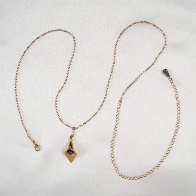 Sylvie Monthulé | Gouden Bodychain | Arum Flower Maat S