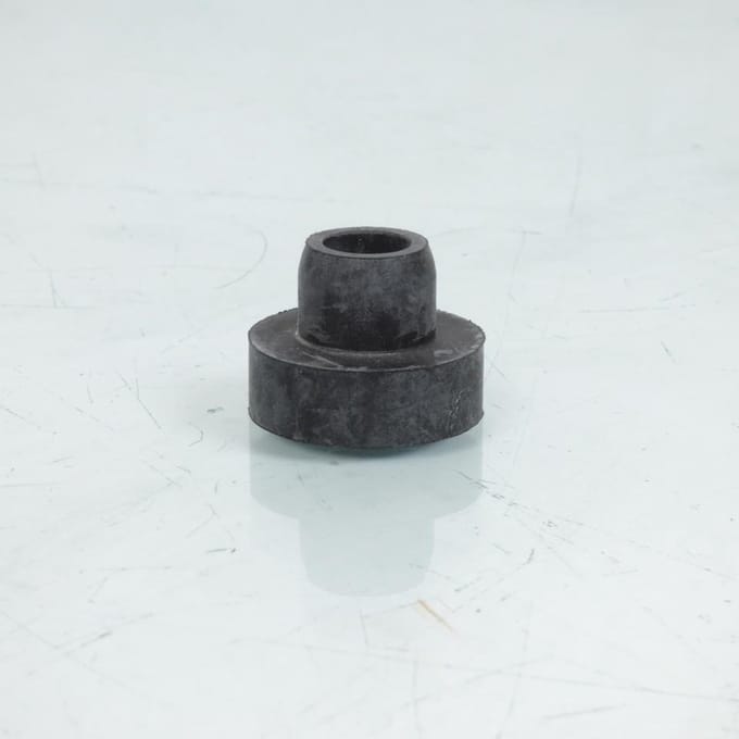 Rubberen silentblock voor motor Suzuki 125 DR 1994-2001 09320-10071 9x13.9/24x18