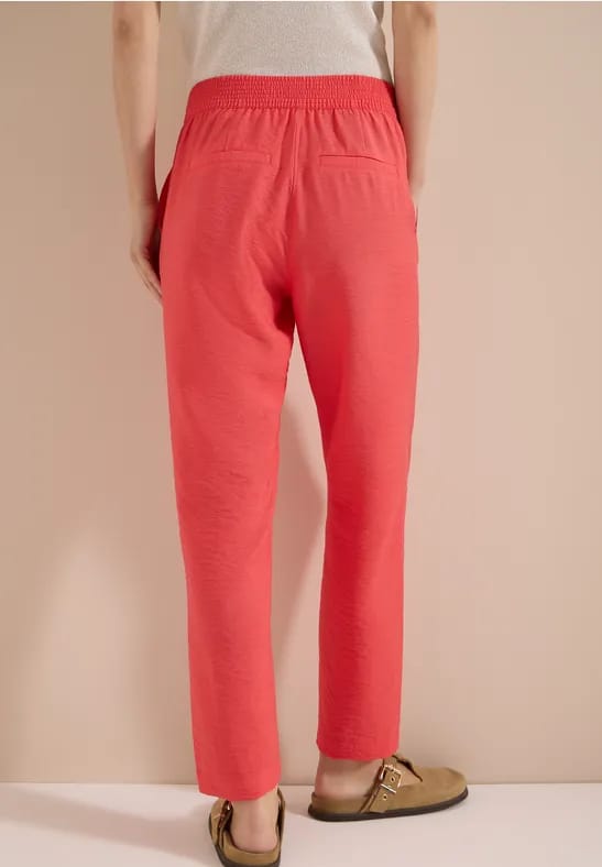 Mid Waist Slim Legs broek in Loose Fit