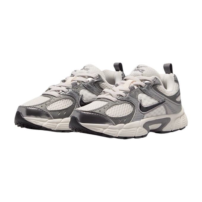Nike V5 RNR Peuterschoenen - Zwart - Maat 28 - Mesh/Synthetisch
