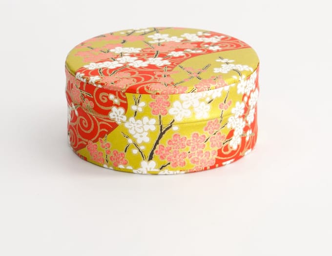 Tokyo Design Studio - Matcha met Ume Thee Container - 7,5x3,3 cm - 30g