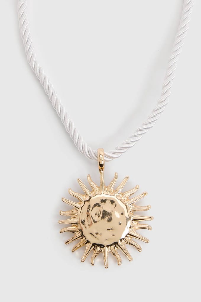 boohoo Dames Statement Touwketting Met Zonhanger | Goud