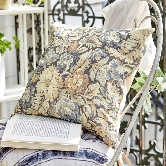 LOBERON Kussenhoes Lumielle blauw/beige