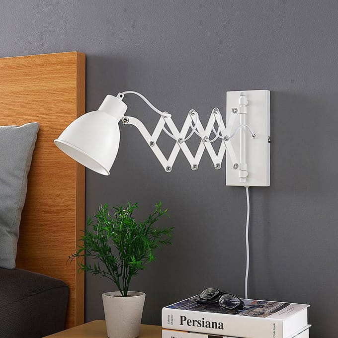 Lindby wandlamp Merle, hoogte 22 cm, wit, uitschuifbaar